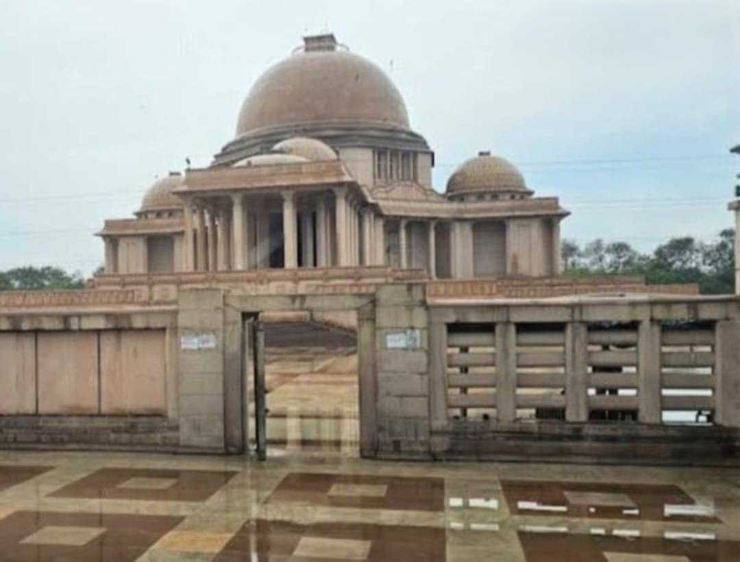 Central Plaza , Noida